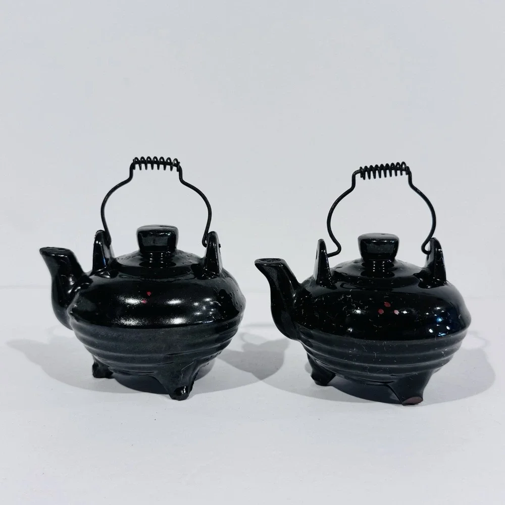 N/A vintage kettle